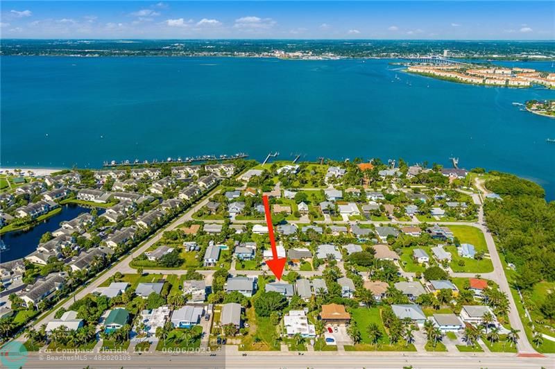 1128 Hernando Street Fort Pierce, FL 34949 - Photo 43 of 46 view of lake