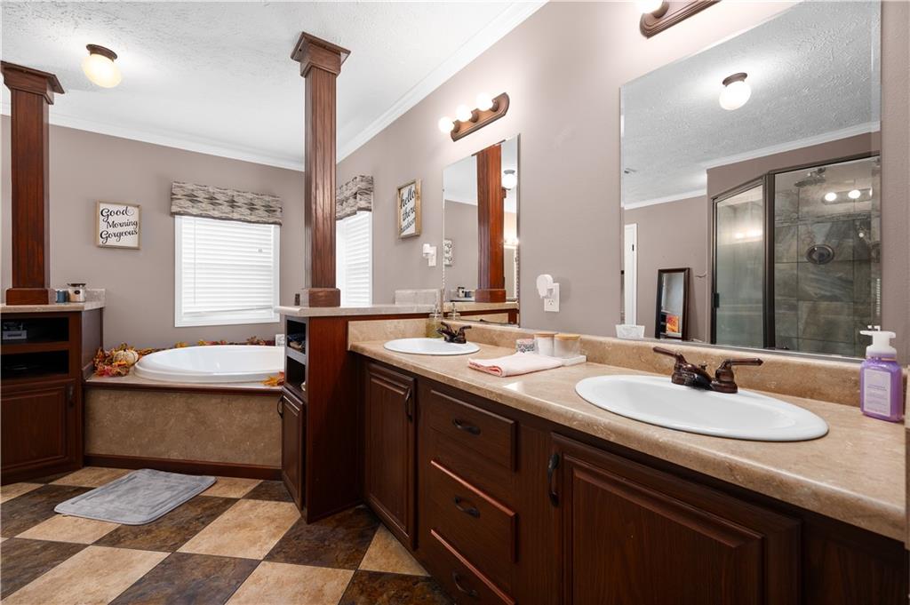 13015 Highway 118 Florien, LA 71429 - Photo 21 of 39