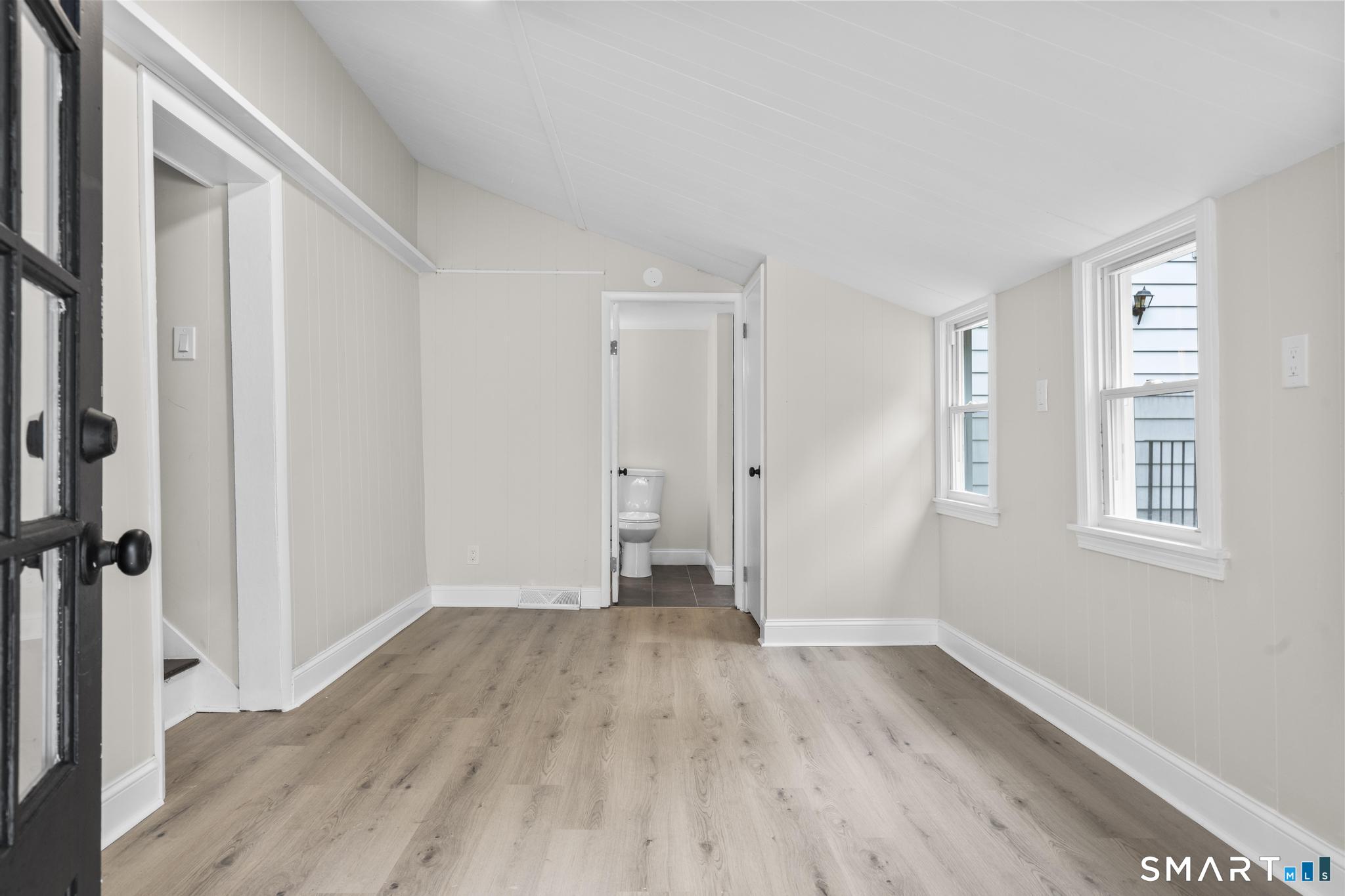 23 Dominican Road Branford, CT 06405 - Photo 13 of 35