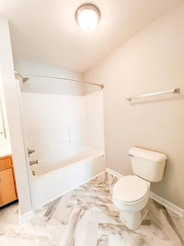 $1,025 | 1042 West Creek Coyote Trail, Unit D, Clarksville, TN 37042