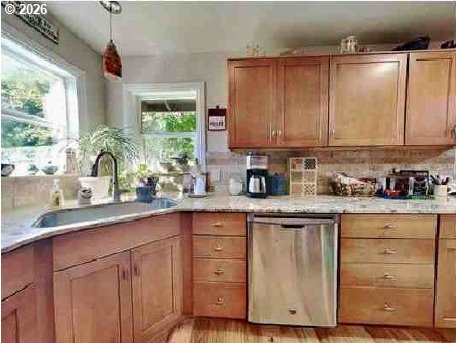 16870 Thompson Road Brookings, OR 97415 - Photo 6 of 43 Kitchen
