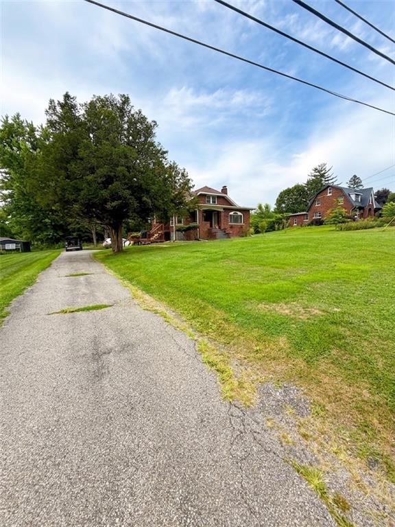 3941 New Castle Road Pulaski, PA 16143 - Photo 2 of 20