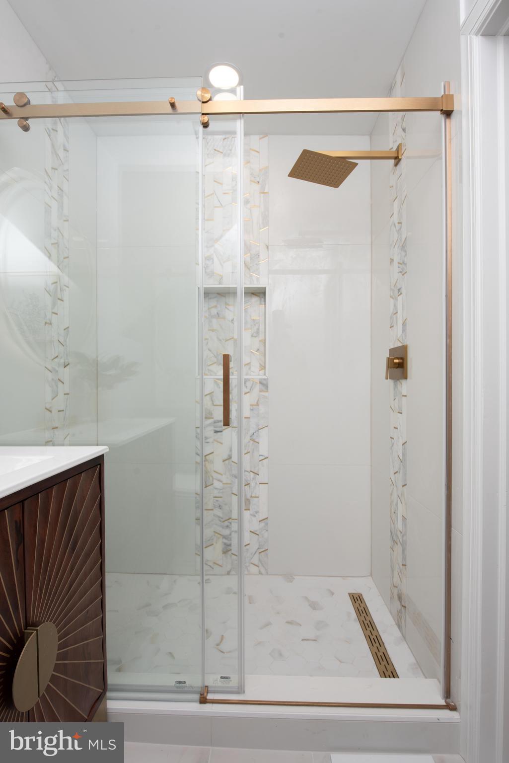 617 Greenbrier Drive Silver Spring, MD 20910 - Photo 43 of 70 a bathroom with a shower