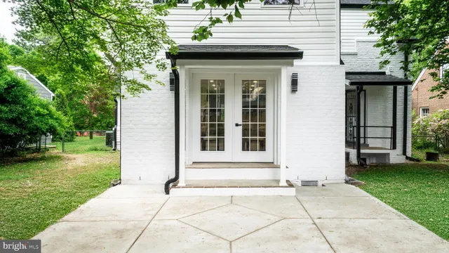 $1,149,000 | 617 Greenbrier Drive, Silver Spring, MD 20910