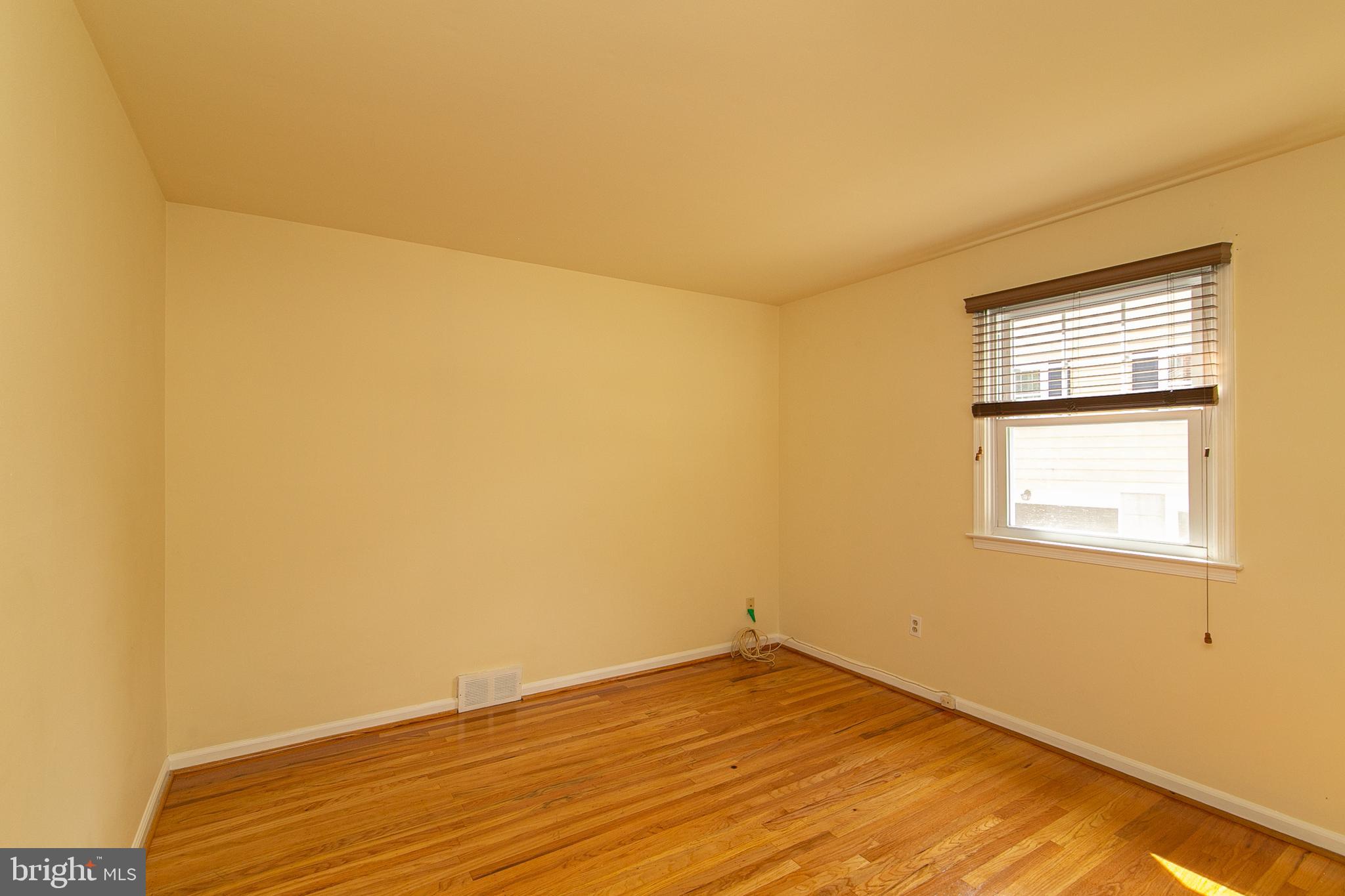 754 West Rolling Road Springfield, PA 19064 - Photo 24 of 53 Main Floor Office/flex space
