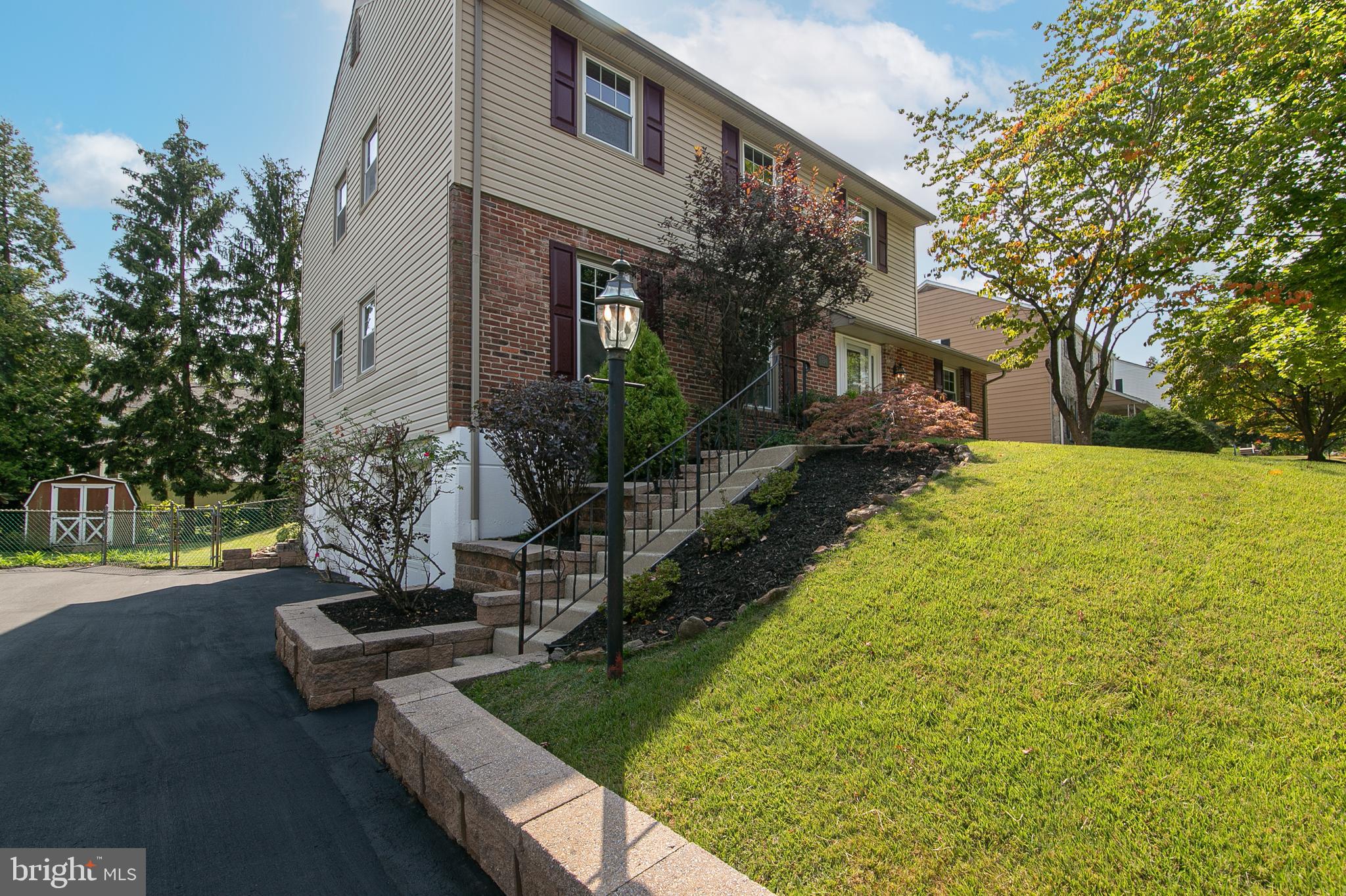 754 West Rolling Road Springfield, PA 19064 - Photo 5 of 53