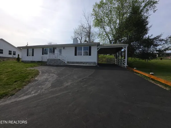 $239,000 | 330 Wilson Hurst Street, Tazewell, TN 37879