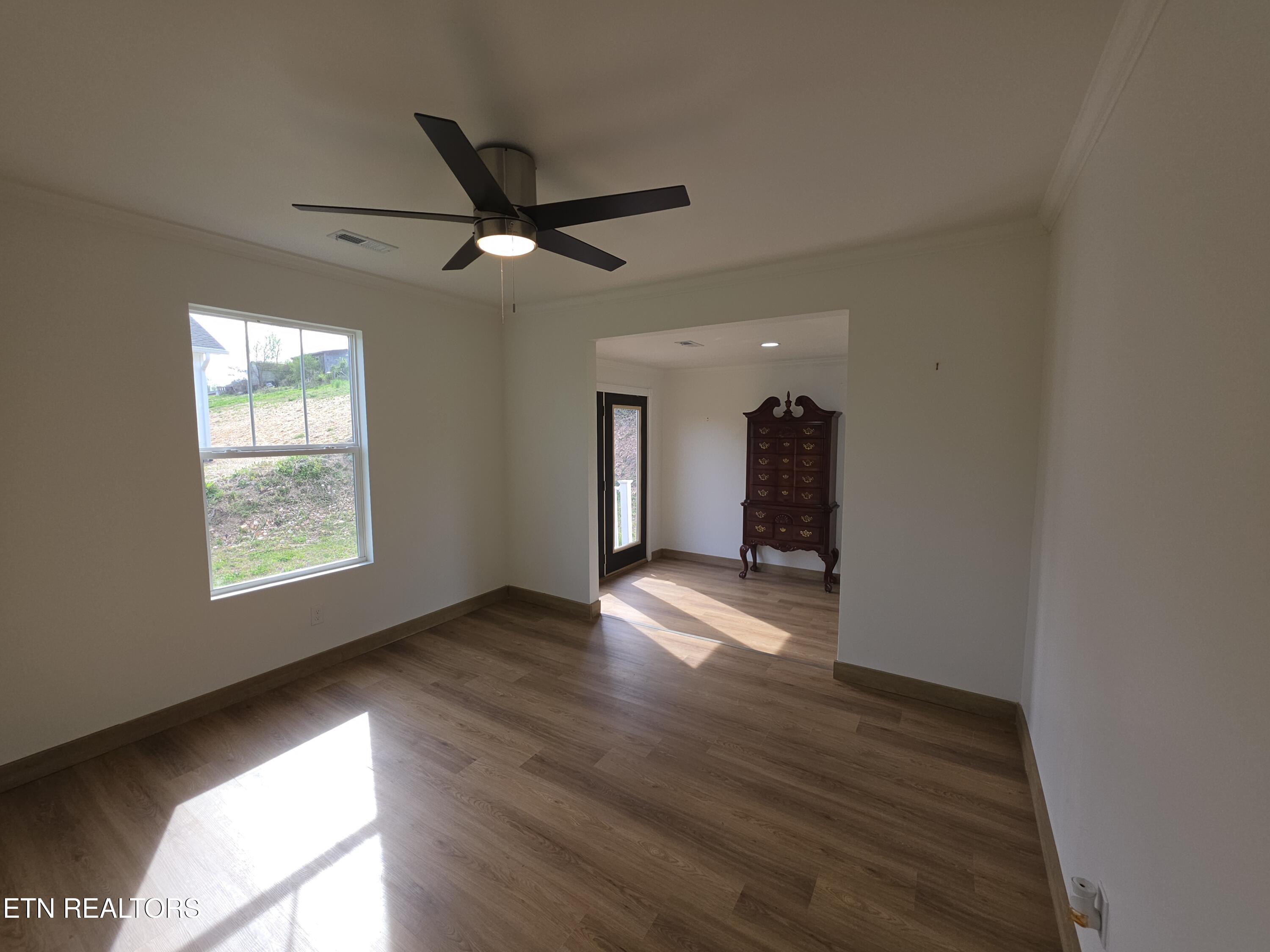 330 Wilson Hurst Street Tazewell, TN 37879 - Photo 17 of 26 20260403_164324