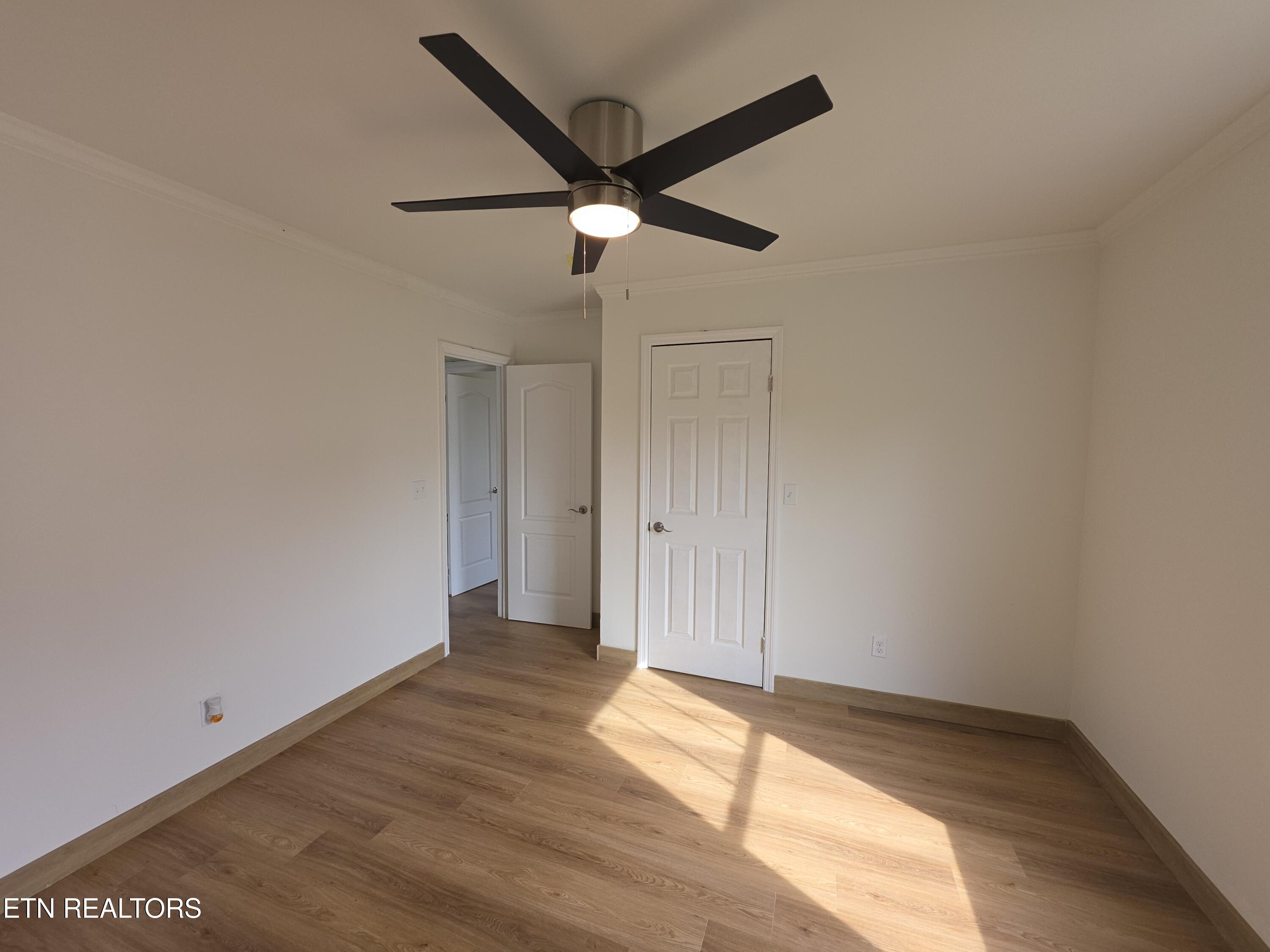 330 Wilson Hurst Street Tazewell, TN 37879 - Photo 19 of 26 20260403_164342