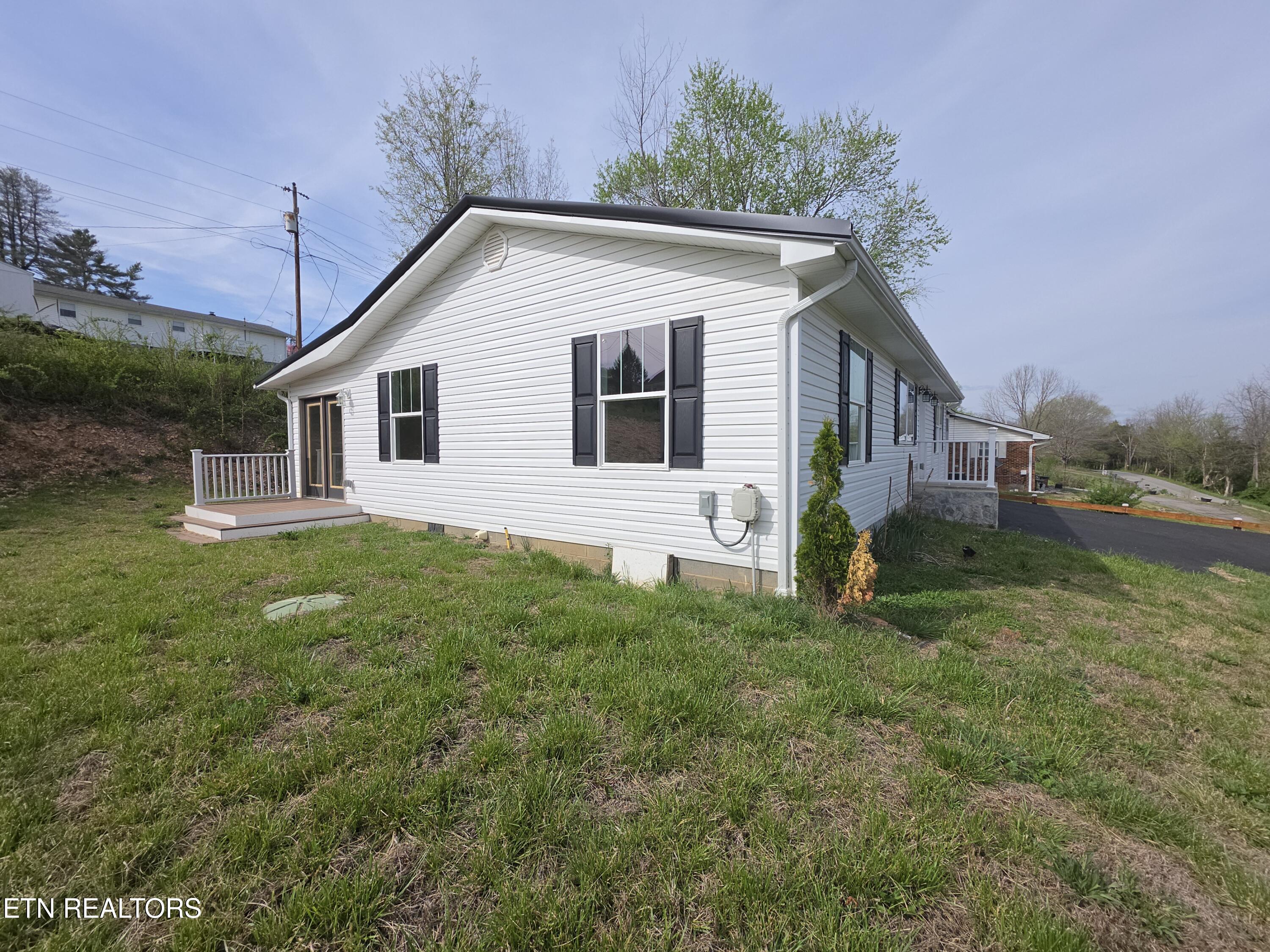 330 Wilson Hurst Street Tazewell, TN 37879 - Photo 24 of 26 20260403_164754