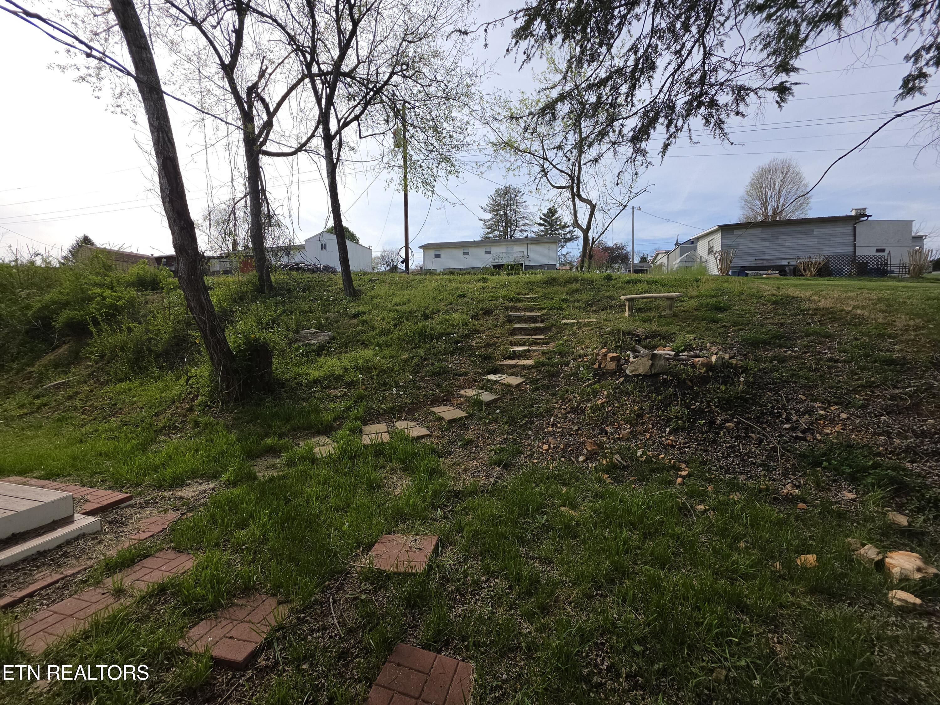 330 Wilson Hurst Street Tazewell, TN 37879 - Photo 26 of 26 20260403_163636