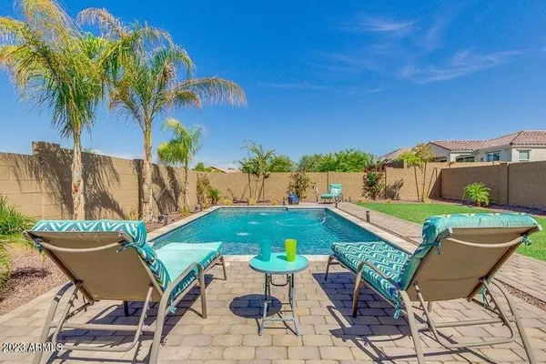 $3,600 | 7919 South 8th Way, Phoenix, AZ 85042