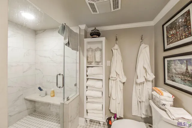 $299,000 | 226 Lynwood Drive, Houma, LA 70360