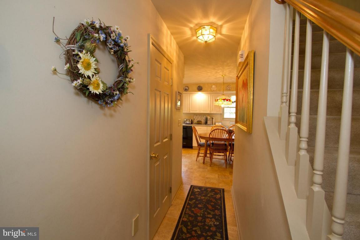 2 Wade Drive Lititz, PA 17543 - Photo 9 of 34
