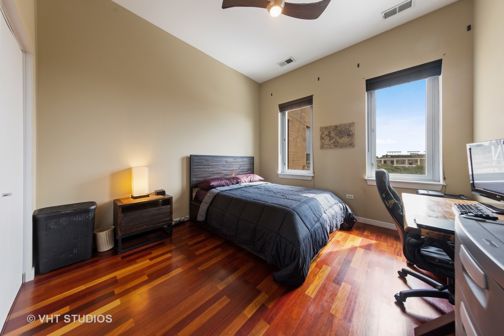 3920 North Sheridan Road, Unit 506 Chicago, IL 60613 - Photo 5 of 11