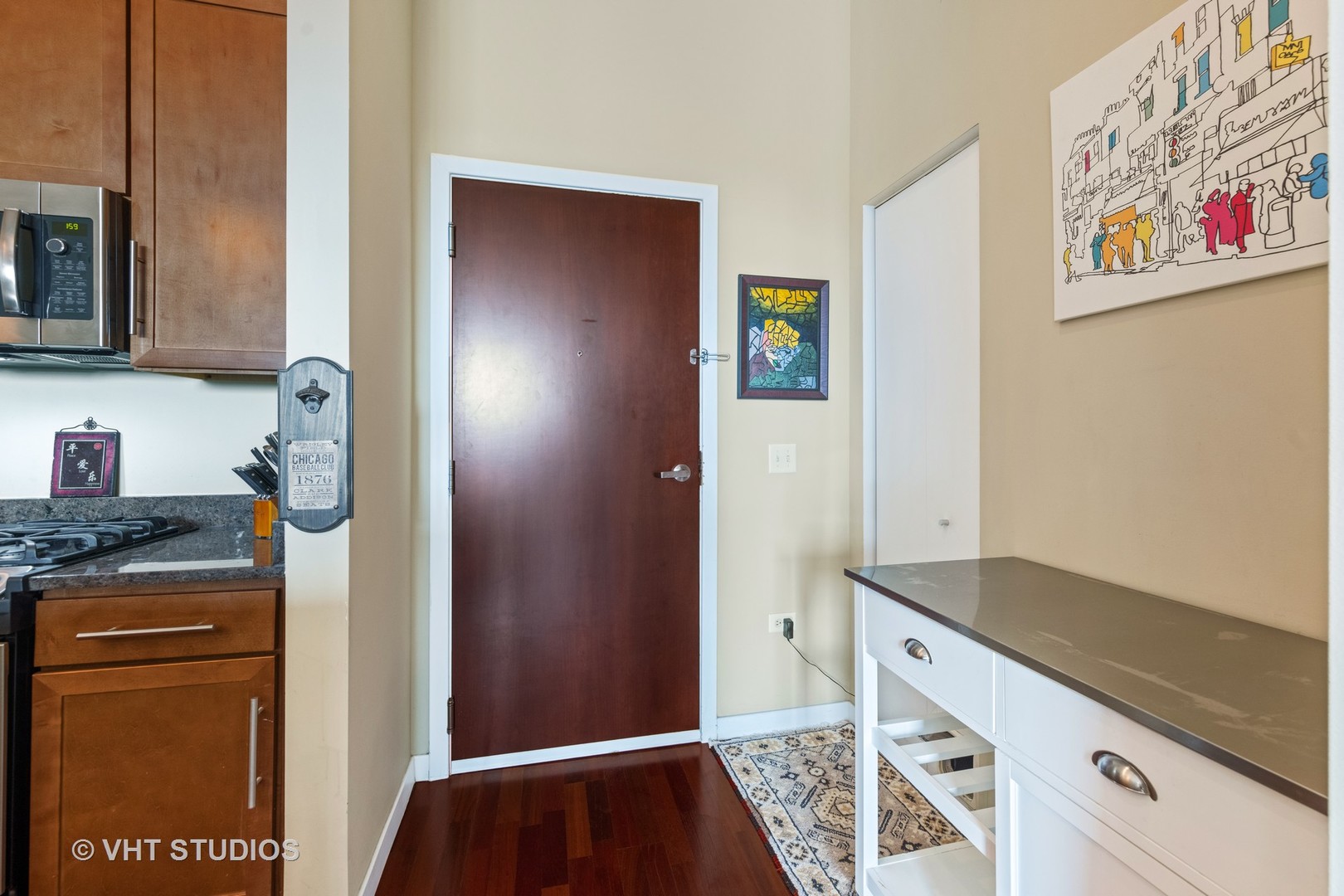 3920 North Sheridan Road, Unit 506 Chicago, IL 60613 - Photo 7 of 11
