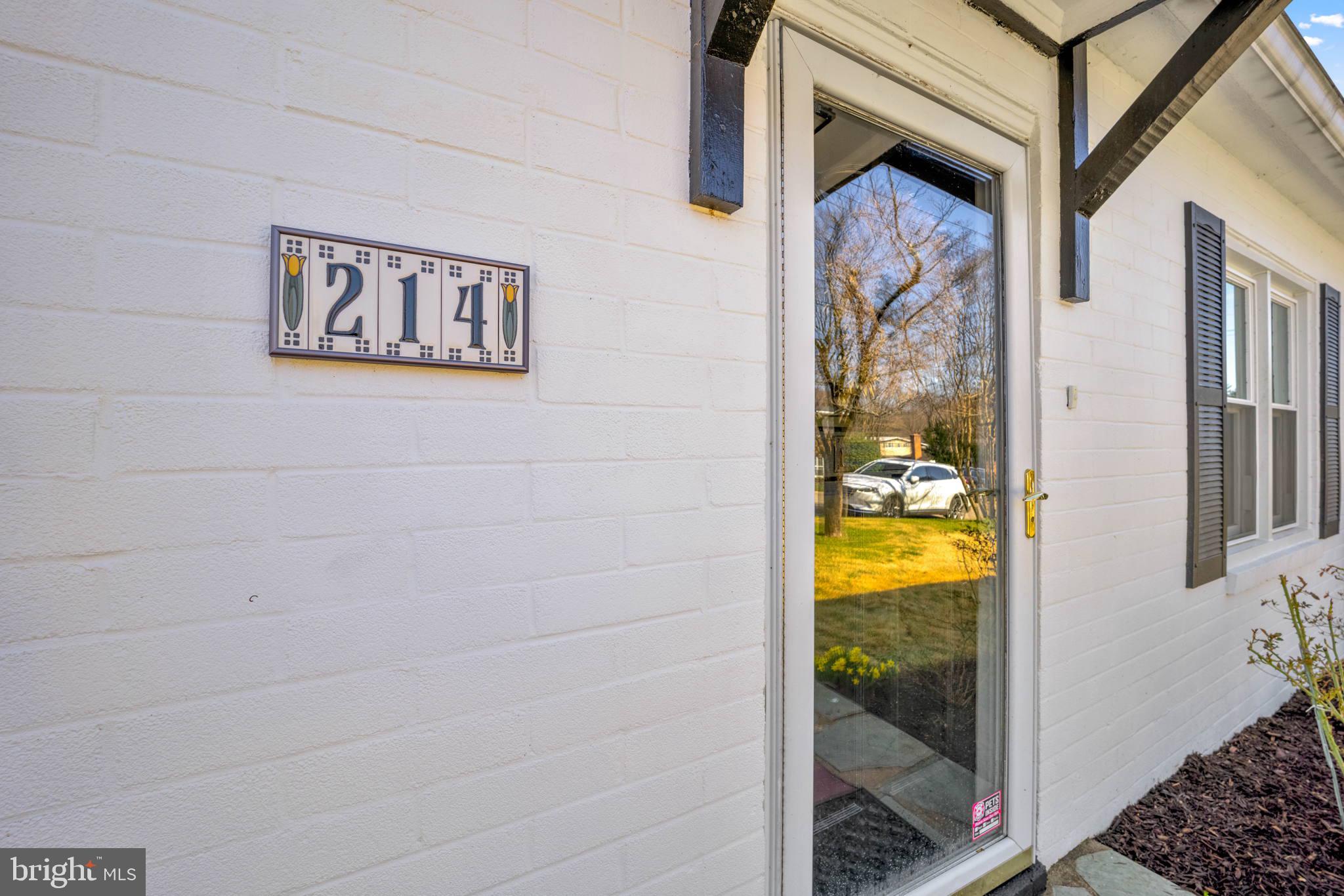 214 Sumner Road Annapolis, MD 21401 - Photo 6 of 49 Gallery Image 6