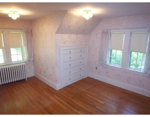 212 Warren Road Framingham, MA 01702 - Photo 9 of 12 Gallery Image 9