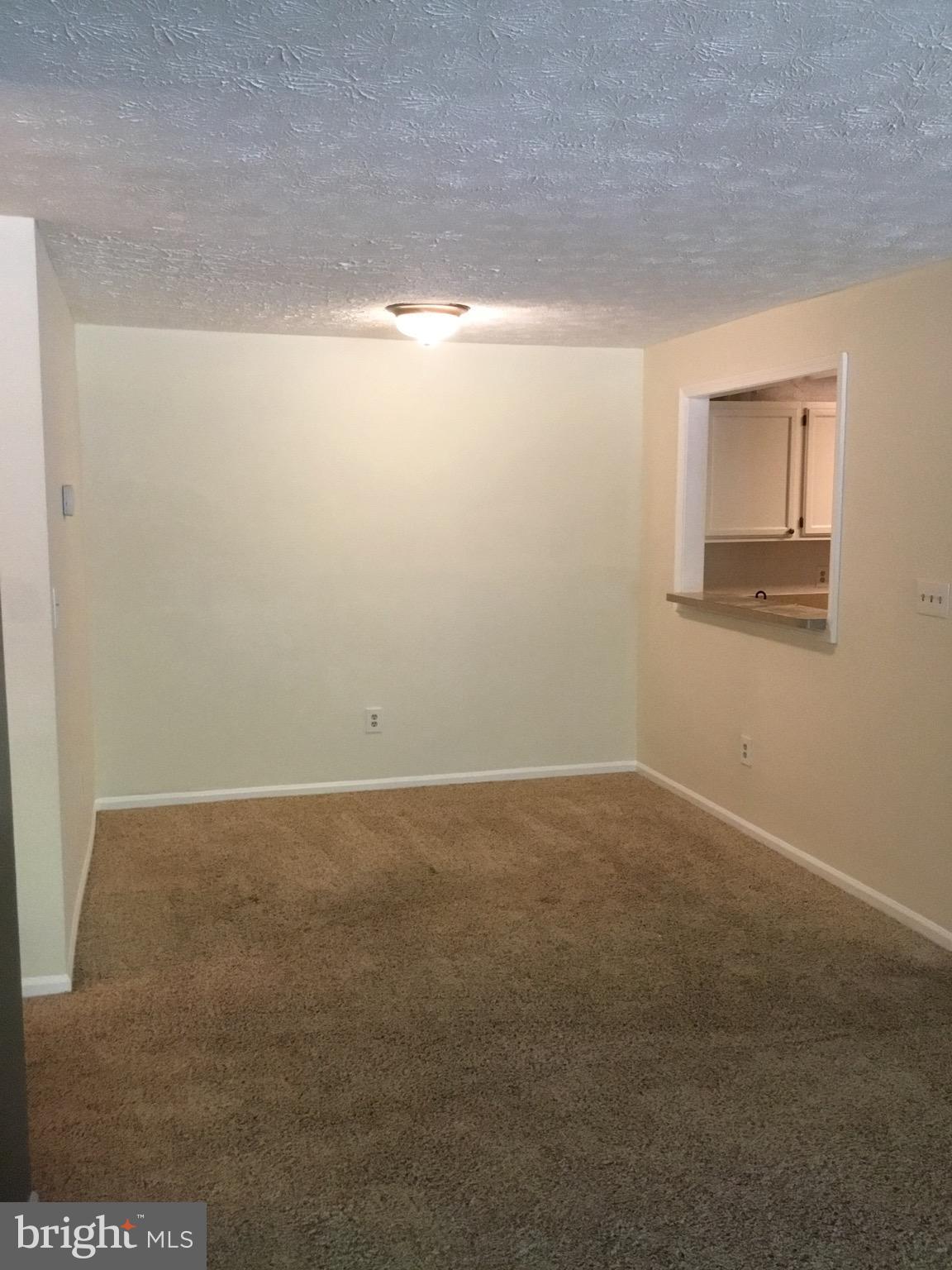 2215 Hunter's Run Drive, Unit 2215 Reston, VA 20191 - Photo 14 of 26 Dining Room