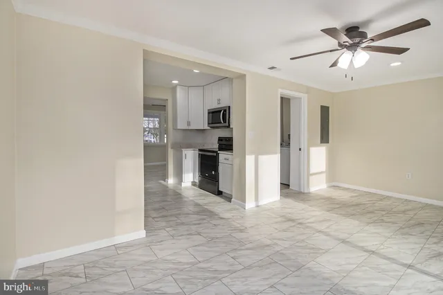 $395,000 | 711 West County Line Road, Hatboro, PA 19040