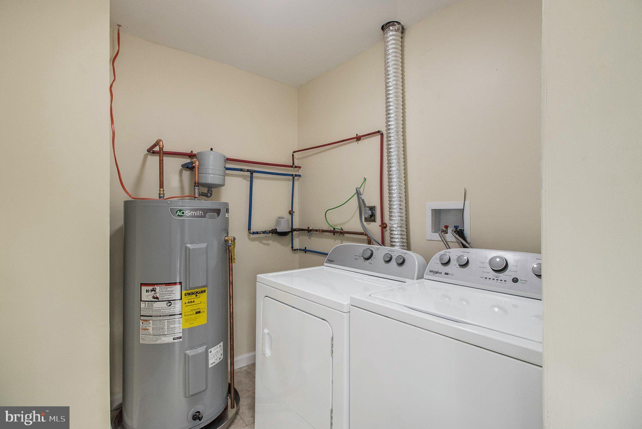 711 West County Line Road Hatboro, PA 19040 - Photo 24 of 40 a utility room with dryer and washer