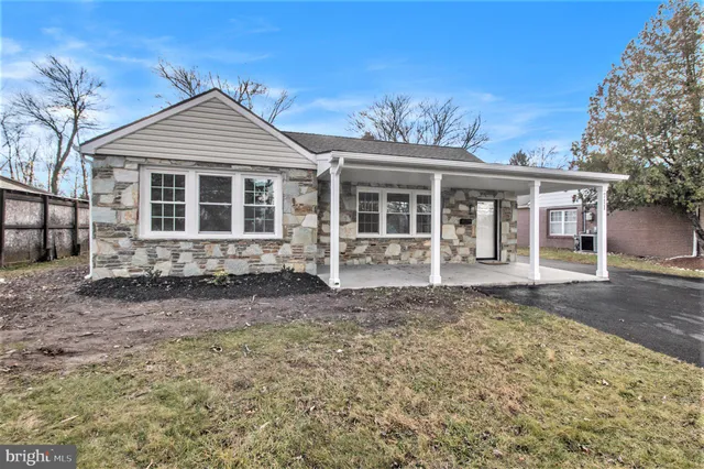 $395,000 | 711 West County Line Road, Hatboro, PA 19040