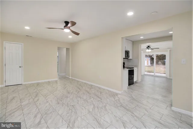 $395,000 | 711 West County Line Road, Hatboro, PA 19040