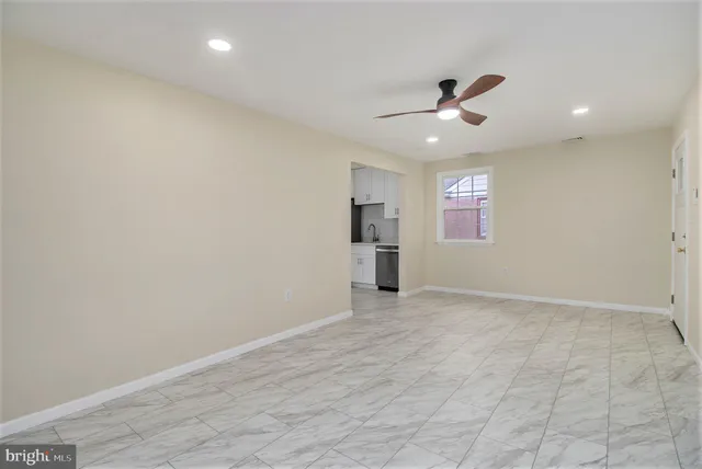 $395,000 | 711 West County Line Road, Hatboro, PA 19040