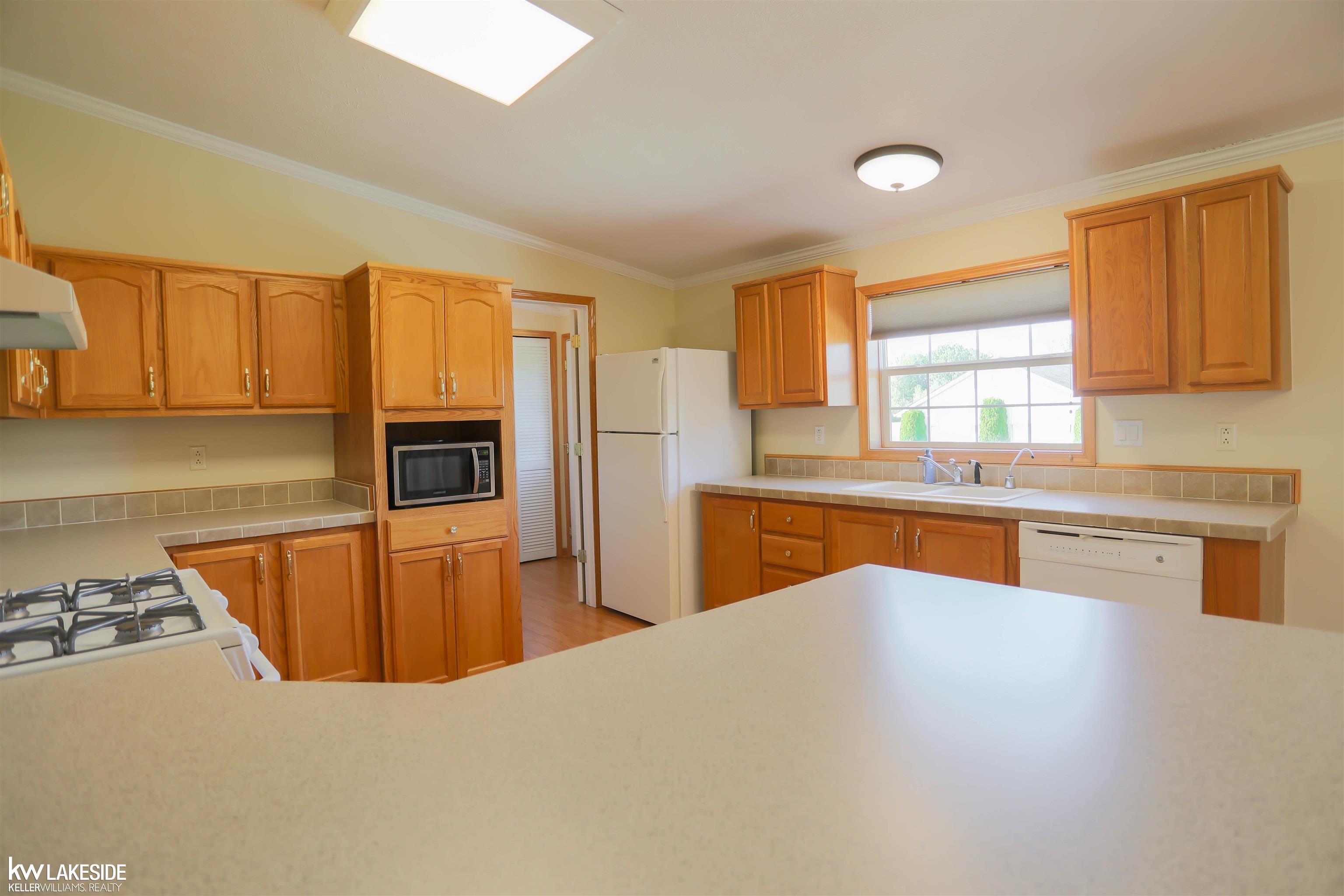 70107 Wolcott Road Armada, MI 48005 - Photo 8 of 35