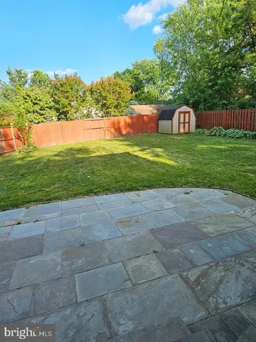 $3,500 | 18717 Flower Hill Way, Gaithersburg, MD 20879