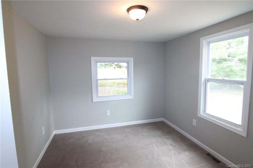 5636 Lewis Road Gastonia, NC 28052 - Photo 12 of 23 Gallery Image 12