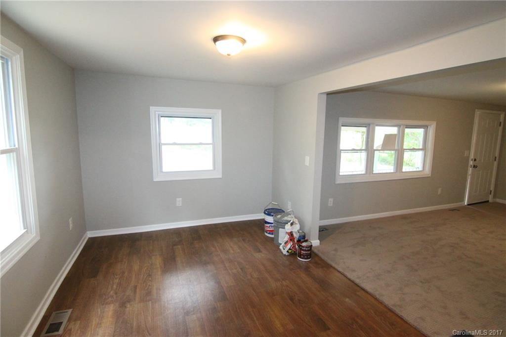 5636 Lewis Road Gastonia, NC 28052 - Photo 4 of 23 Gallery Image 4