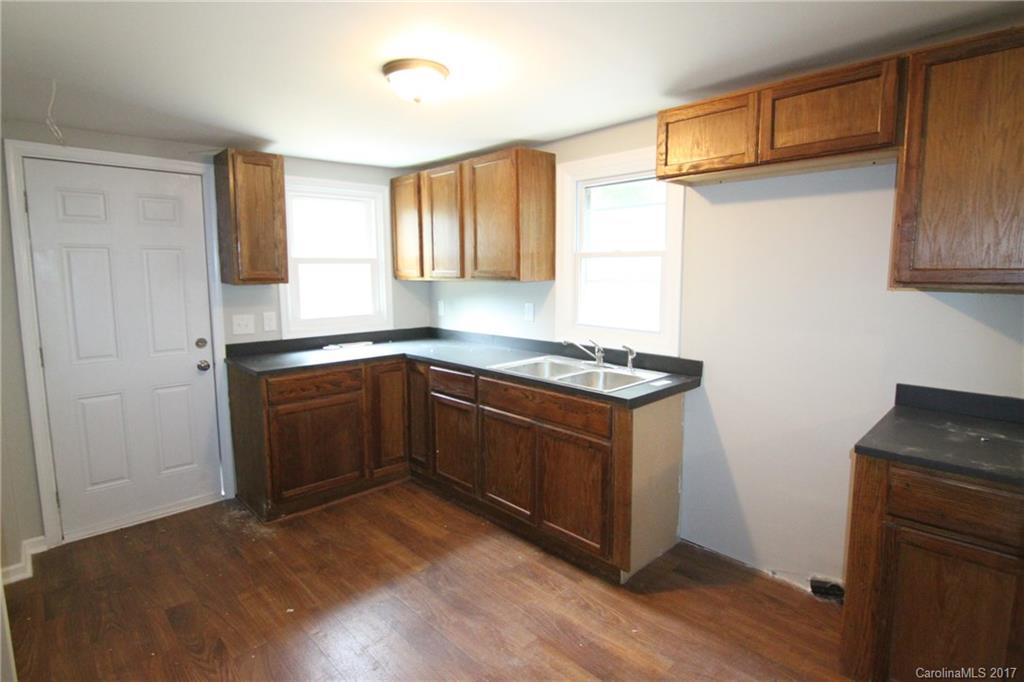 5636 Lewis Road Gastonia, NC 28052 - Photo 5 of 23 Gallery Image 5