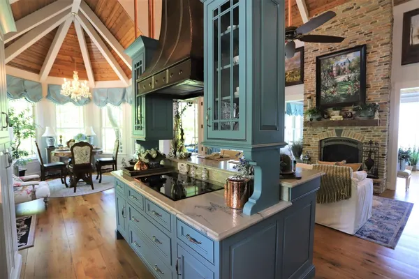 $1,395,000 | 223 South Brow Drive, Cloudland, GA 30731