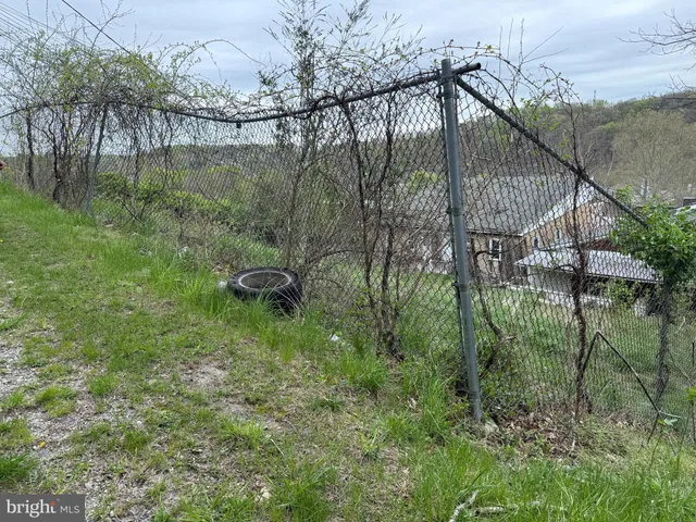 $20,000 | 545 South 1st Avenue, Coatesville, PA 19320