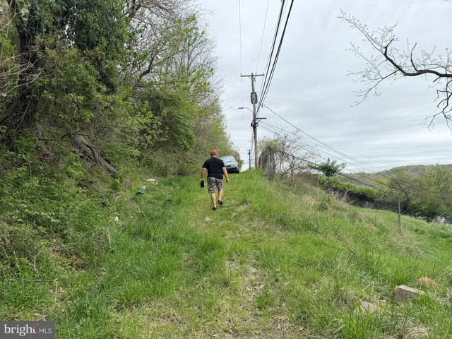 $20,000 | 545 South 1st Avenue, Coatesville, PA 19320