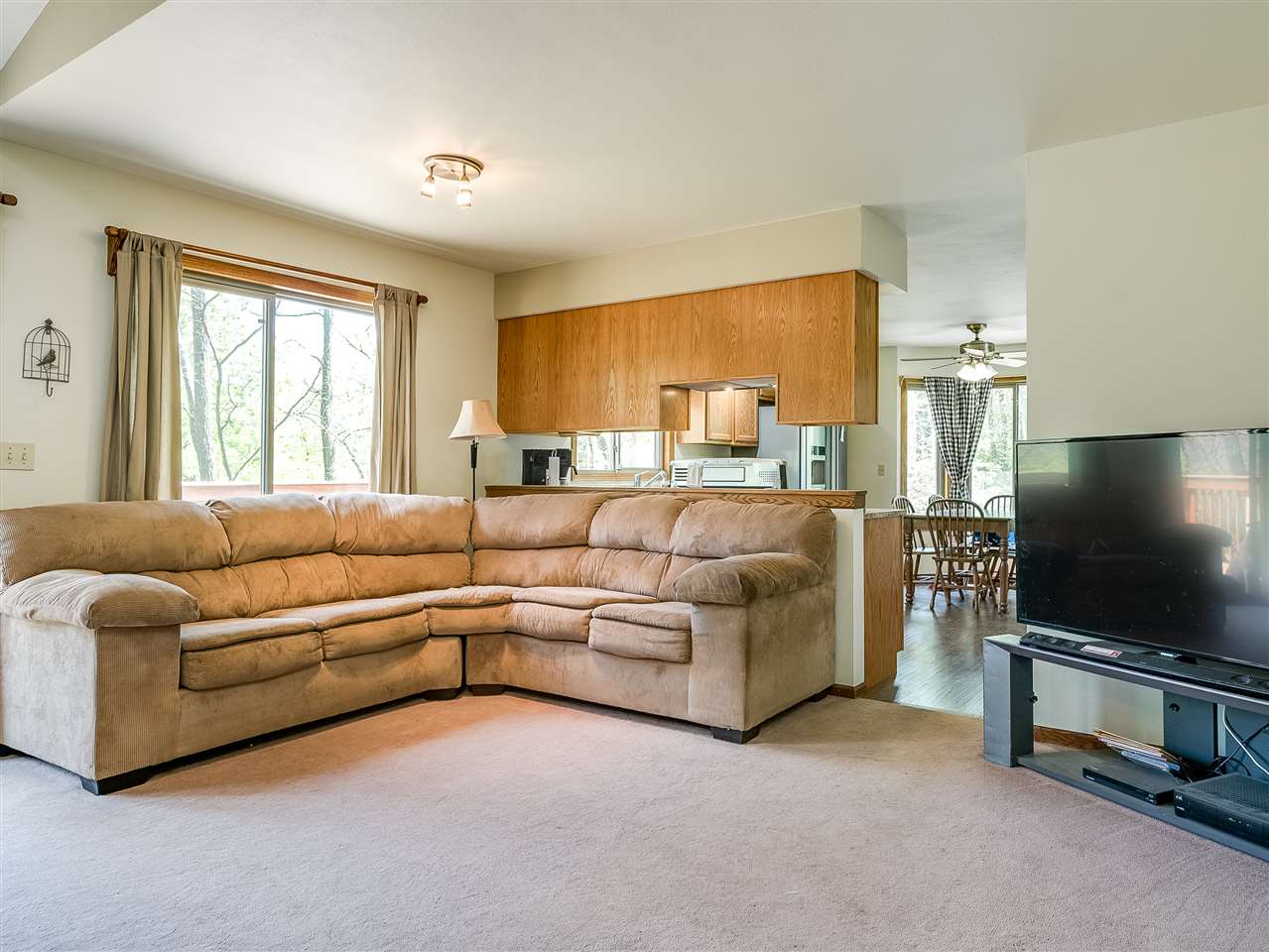10201 North Campbell Road Durand, IL 61024 - Photo 12 of 20 a living room with furniture and a flat screen tv