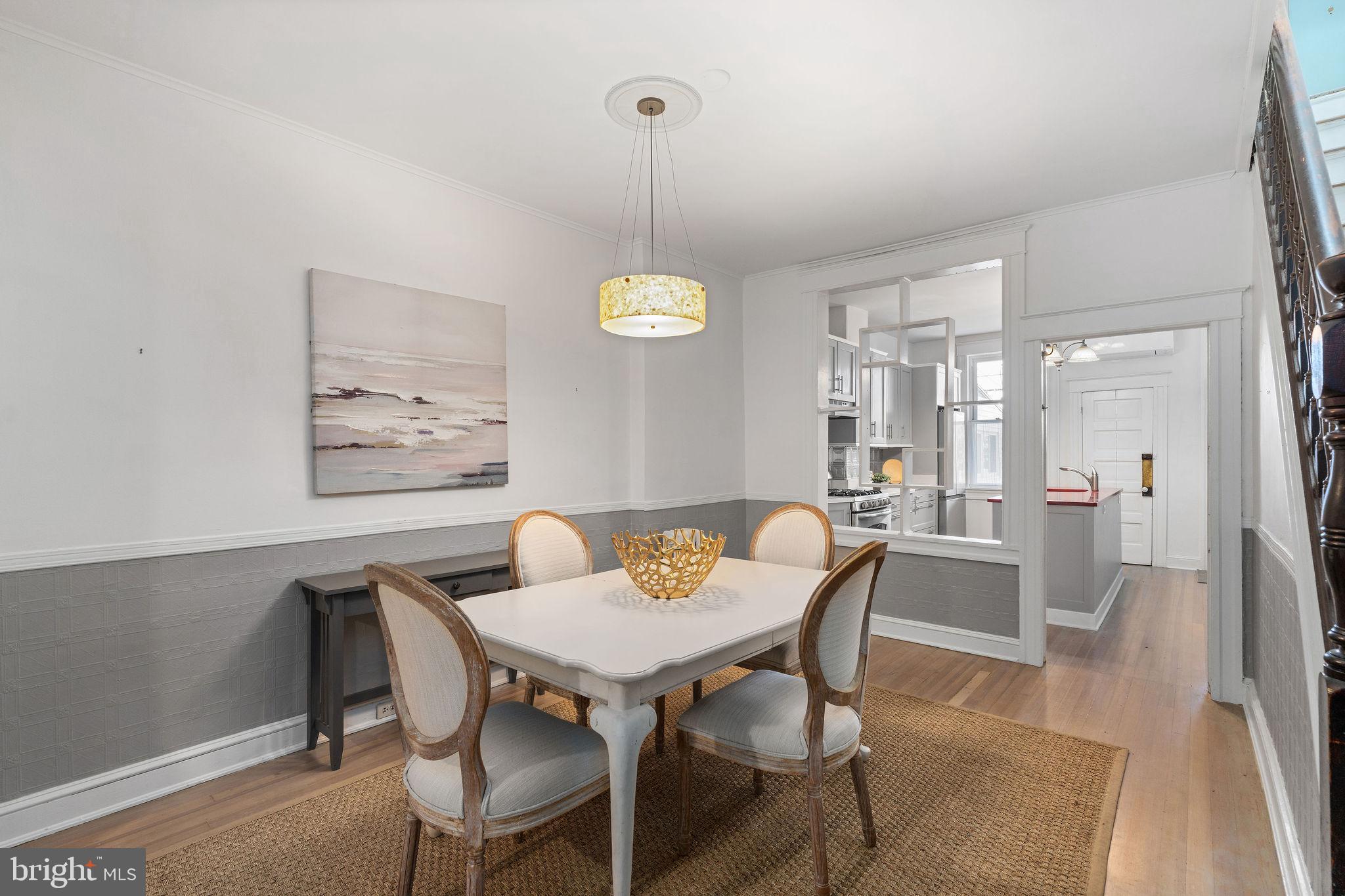 4148 Falls Road Baltimore, MD 21211 - Photo 10 of 37 a dining room with furniture and window
