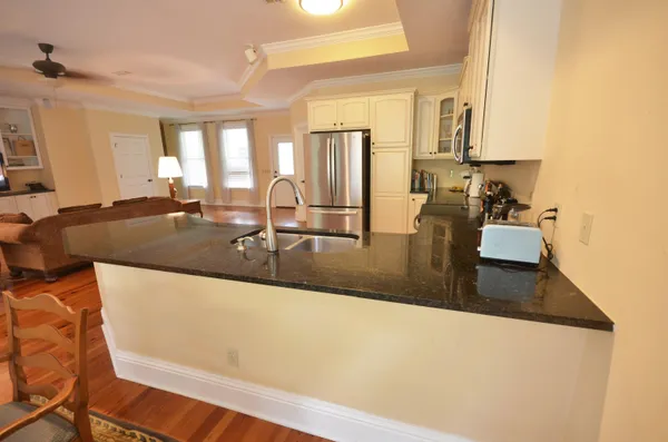 $2,900 | 2204 Altoona Drive, Tallahassee, FL 32309