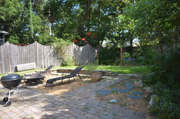 $2,800 | 2204 Altoona Drive, Tallahassee, FL 32309