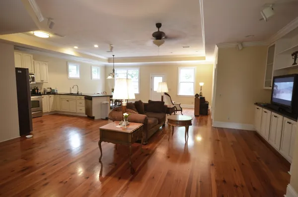 $2,800 | 2204 Altoona Drive, Tallahassee, FL 32309