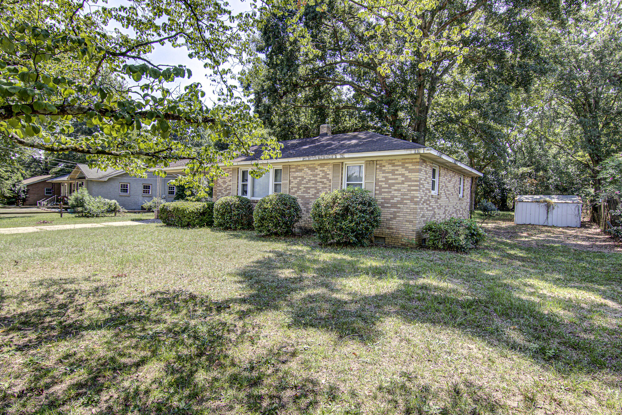 2426 Peach Orchard Road Sumter, SC 29154 - Photo 26 of 27 1-25