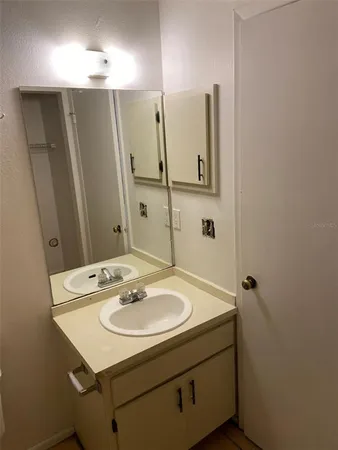 $1,770 | 3149 Huron Avenue, Oldsmar, FL 34677