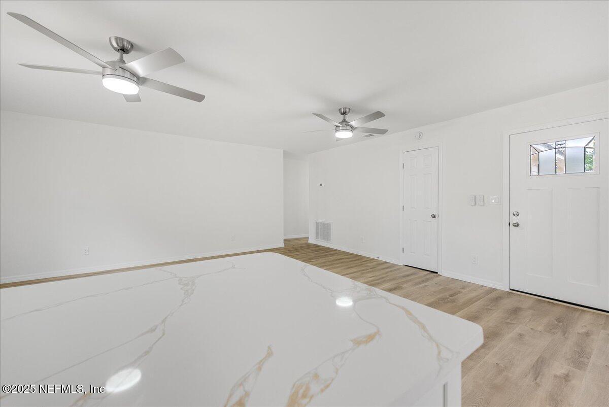 182 Whirlwind Loop Hawthorne, FL 32640 - Photo 19 of 48 21-182_Whirlwind_Loop_Hawthorne-HDR-21