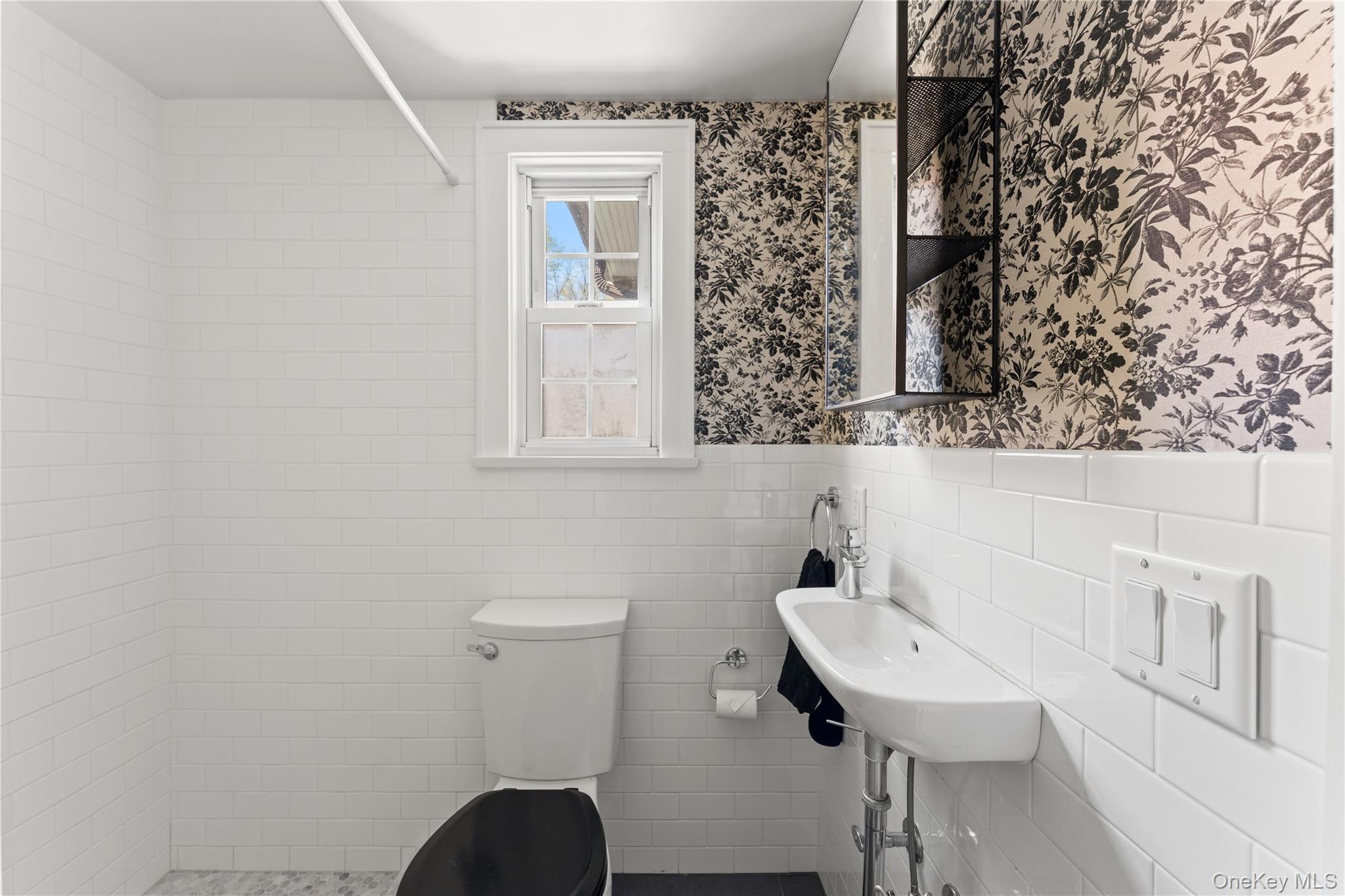 18 Wellyn Road Bronxville, NY 10708 - Photo 13 of 27