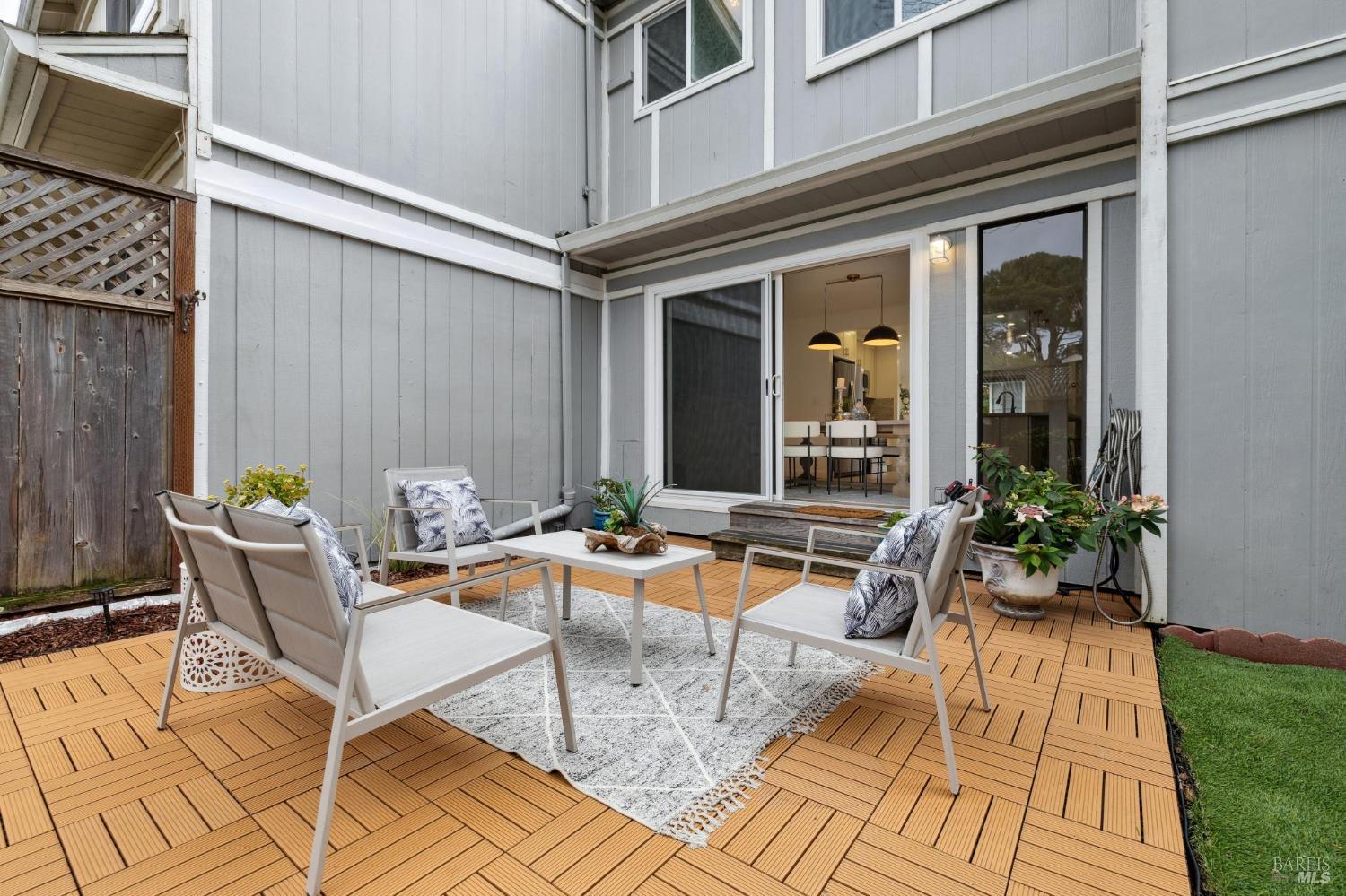 111 Nantucket Cove San Rafael, CA 94901 - Photo 13 of 36