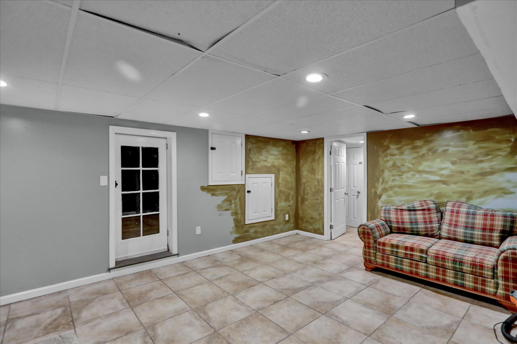 90 Fricks Lock Road Pottstown, PA 19465 - Photo 23 of 28 Basement