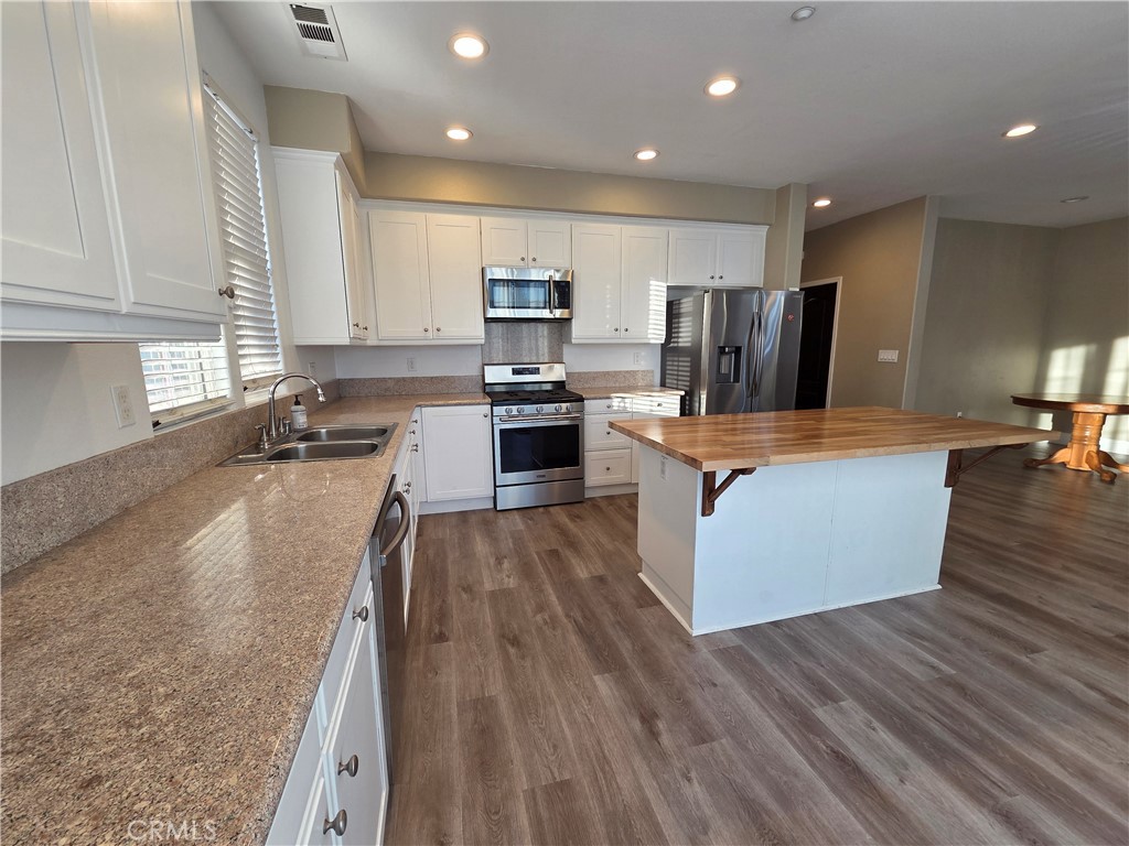 20329 Red Poppy Lane Riverside, CA 92508 - Photo 16 of 30