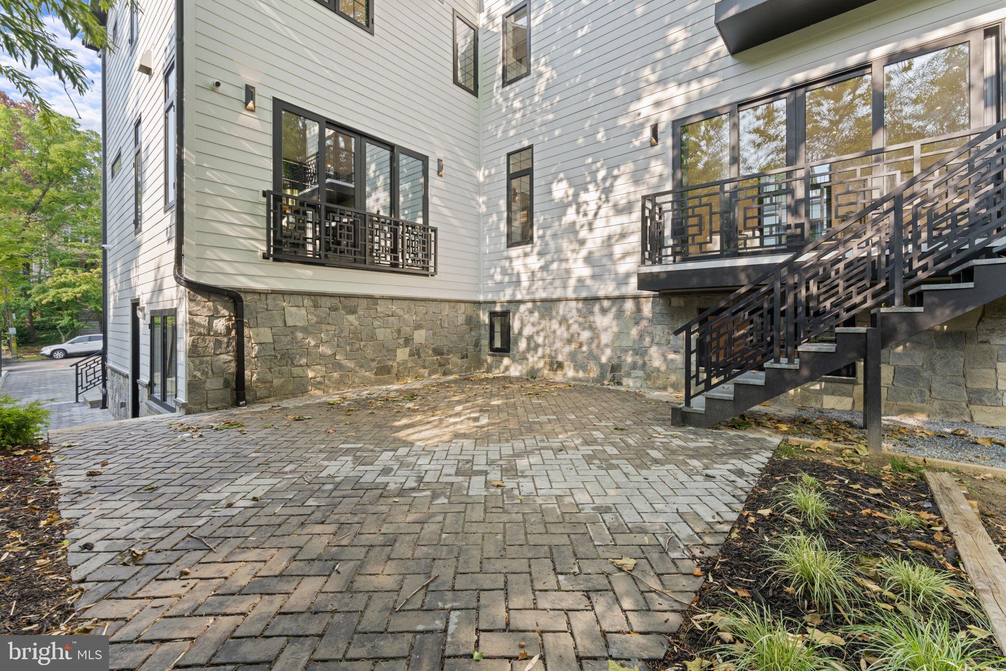 3819 Albemarle Street Northwest Washington, DC 20016 - Photo 67 of 78