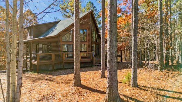 $835,000 | 415 Thunder Ridge Drive, South Pittsburg, TN 37380